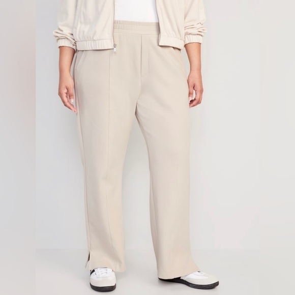 NWT! Women’s High-Waisted Dynamic Fleece Wide-Leg Trouser Pants 💙 - Picture 8 of 8